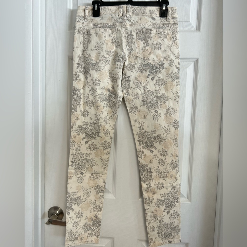 Mossimo Floral Skinny Jeans Fit 6 Womens Size 9. - Picture 2 of 8